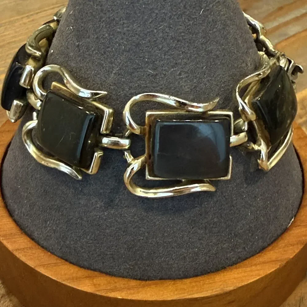 Vintage Coro Brown Lucite Thermoset Ornate Gold Tone Bracelet
